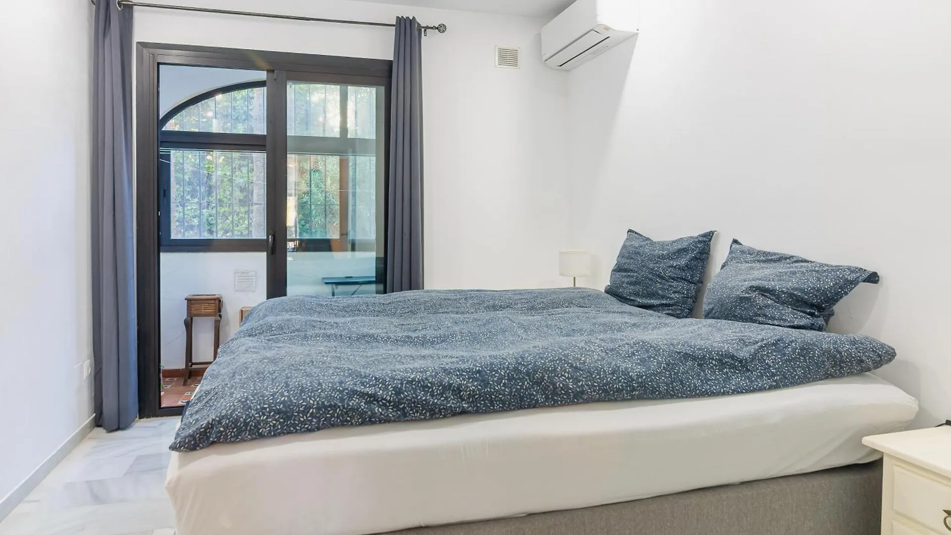 Casa Ocean Oasis Apartment Sitio de Calahonda 0*,  Spain